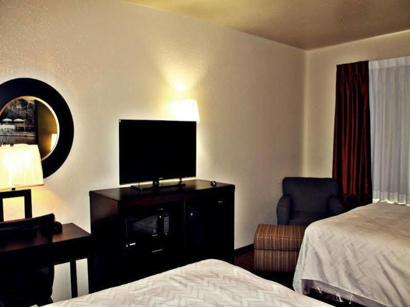 ชัวร์สเตย์ พลัส โฮเต็ล บาย เบสต์ เวสเทิร์น ซานแอนโตนิโอ แอร์พอร์ต Hotel ซานอันโตนิโอ ภายนอก รูปภาพ